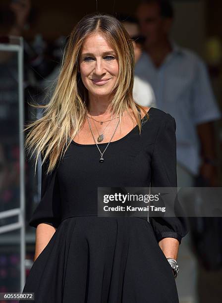 Sarah Jessica Parker attends a photocall as she launches her new fragrance 'Stash' at Boots Piccadilly Circus on September 14, 2016 in London,...