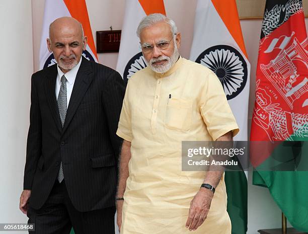 Ghani Rind 293 Ghani Khan Stock Photos, High-Res Pictures, and Images - Getty Images