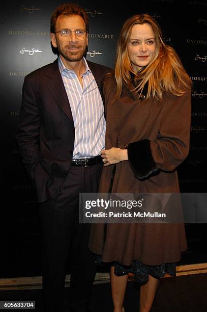 Bronfman 198 Edgar And Clarissa Bronfman Stock Photos, High-Res Pictures, and ...