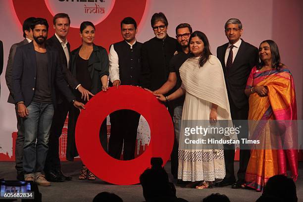 Bollywood actors Farhan Akhtar, Kareena Kapoor, Amitabh Bachchan, Aamir Khan, Hugh Evans, CEO of Global Citizen, Maharashtra Chief Minister Devendra...