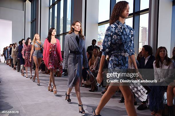 Models walk the runway at the Michael Kors Spring 2017 Runway Show duing New York Fasion Week at Spring Studios on September 14, 2016 in New York...