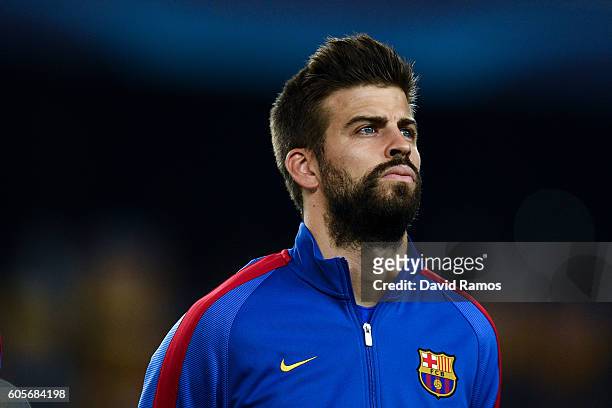 Gerard Pique of FC Barcelona looks on prior to the UEFA Champions League Group C match between FC Barcelona and Celtic FC at Camp Nou on September...
