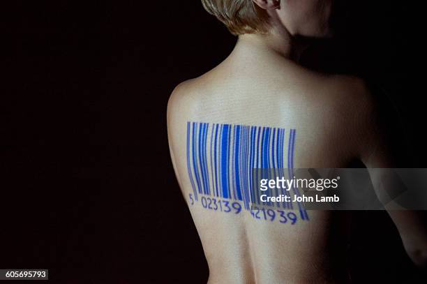 human bar coded - trafficking photos et images de collection