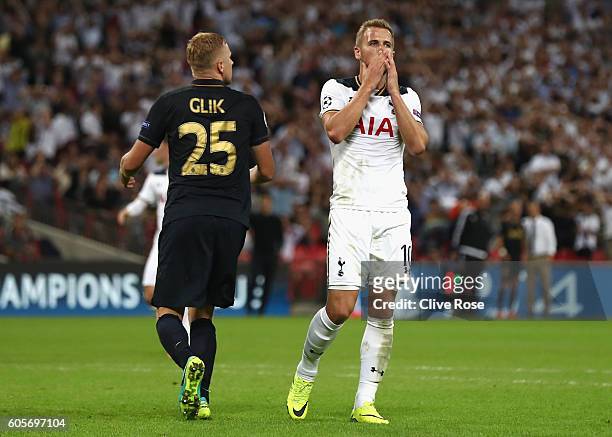 Harry Kane of Tottenham Hotspur reacts to missing an opportunity during the UEFA Champions League match between Tottenham Hotspur FC and AS Monaco FC...
