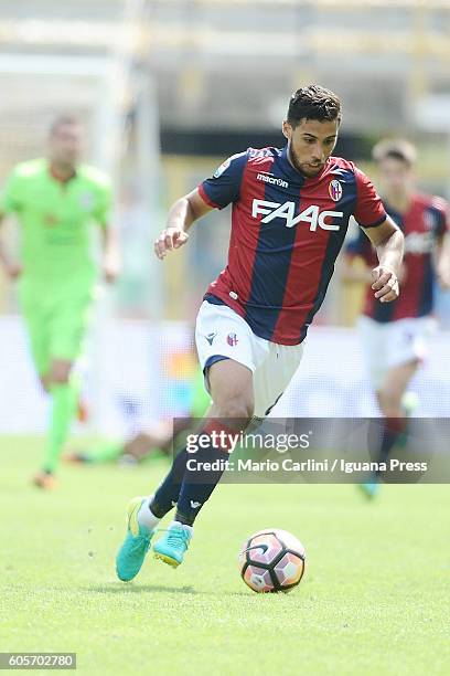 Saphir Taider of Bologna FC in action during the Serie a match between Bologna FC and Cagliari Calcio at Stadio Renato Dall'Ara on September 11, 2016...