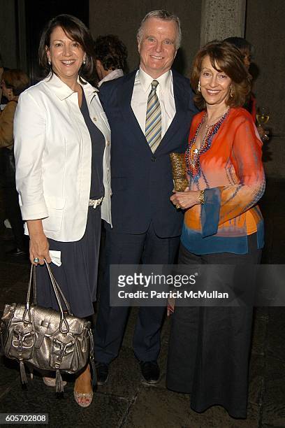 Charla Lawhon, Robert Quinlan and Evelyn Lauder attend WHITNEY MUSEUM "Full House" Reception hosted by Leonard Lauder, Howard Rubenstein and Adam...