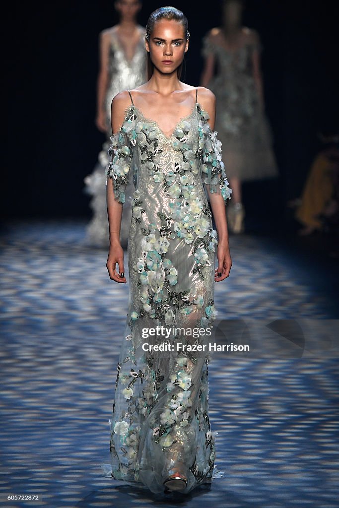 Marchesa - Runway - September 2016 - New York Fashion Week: The Shows