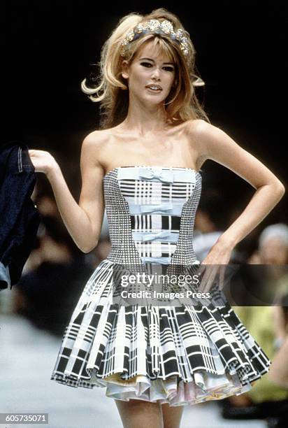 Claudia Schiffer at the Gianni Versace Spring 1992 show circa 1991 in Milan, Italy.