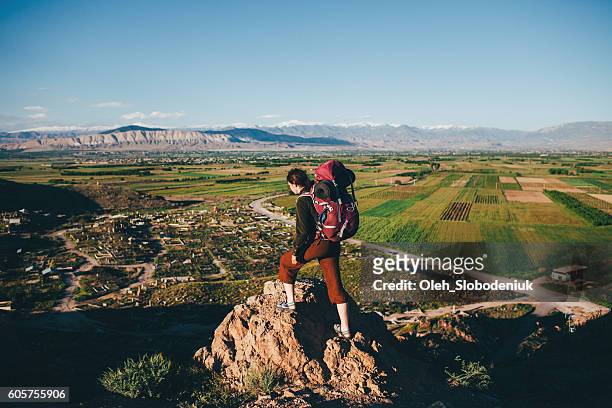 woman with backpack on the background of ararat - beautiful armenian women stock pictures, royalty-free photos & images