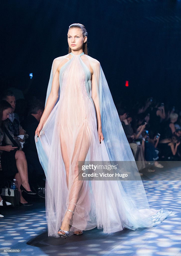 Marchesa - Front Row - September 2016 - New York Fashion Week: The Shows