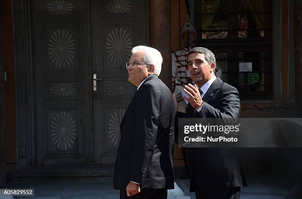 The Bulgarian president Rosen Plevneliev/R and the Italian Sergio Mattarella/London, during the &quot;Arraiolos&quot; meeting in the Bulgarian city...