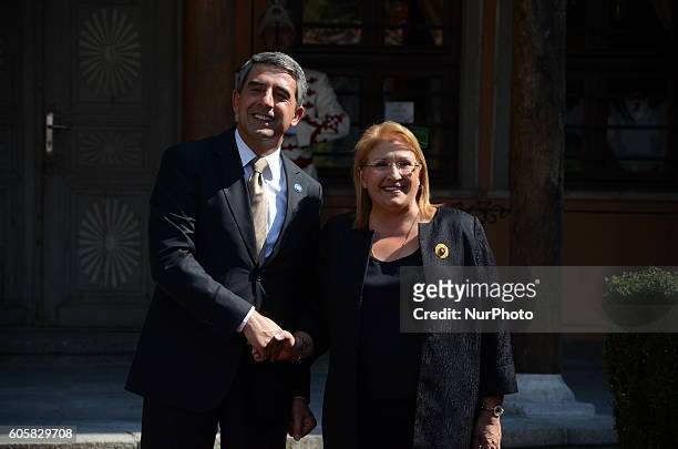 The Bulgarian president Rosen Plevneliev/L/and the president of Malta, Marie-Louse Coleiro Preca/R/, during the &quot;Arraiolos&quot; meeting in the...