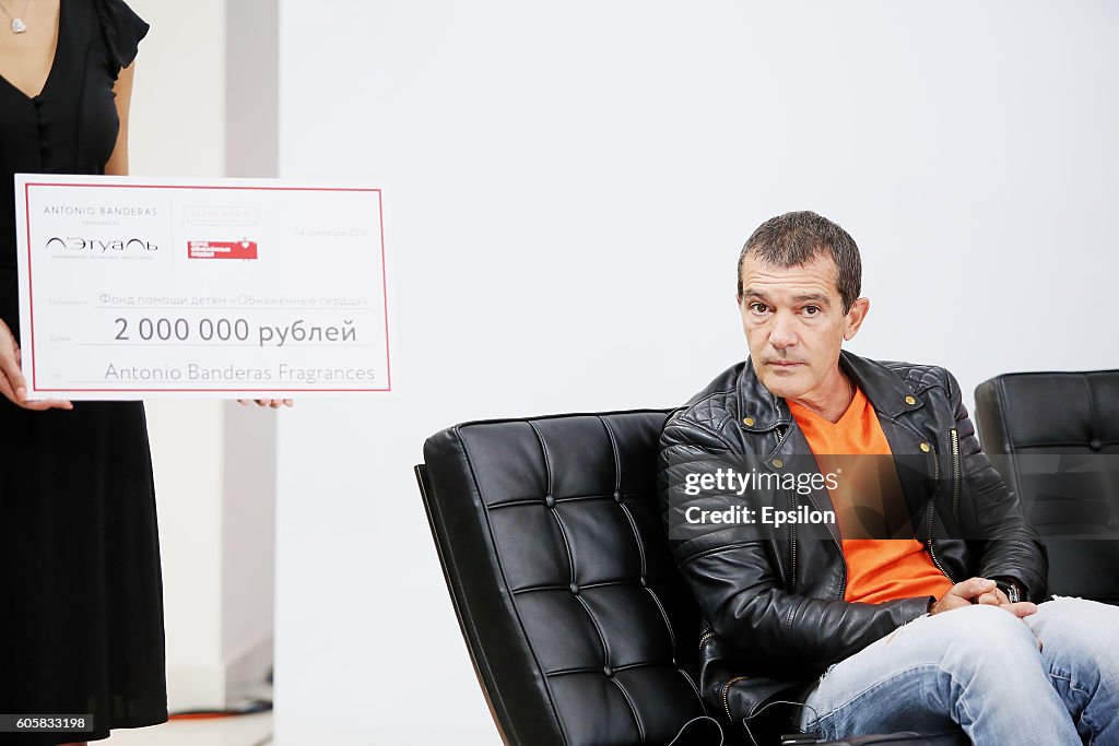 Antonio Banderas In Moscow