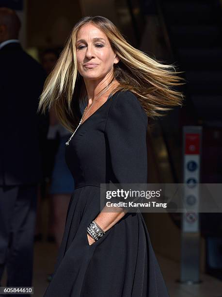 Sarah Jessica Parker attends a photocall as she launches her new fragrance 'Stash' at Boots Piccadilly Circus on September 14, 2016 in London,...