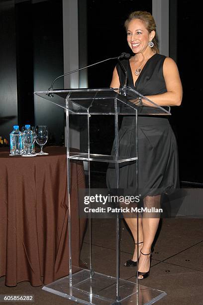 Lauren Glassberg attends LIVE4LIFE Benefit Gala at Mandarin Oriental on October 16, 2006 in New York City.