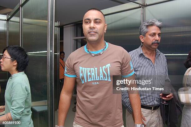 Baba Rapper Baba Sehgal Photos and Premium High Res Pictures - Getty Images