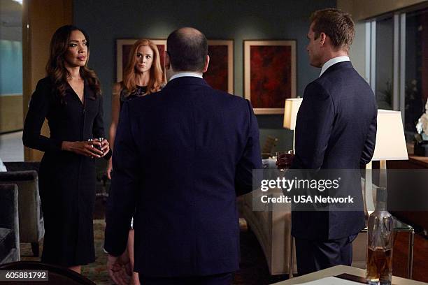 Episode 610 -- Pictured: Gina Torres as Jessica Pearson, Sarah Rafferty as Donna Paulsen, Gabriel Macht as Harvey Specter --