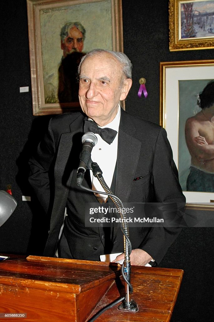 Arthur Gelb attends Arthur Gelb Receives The Medal of Honor for His