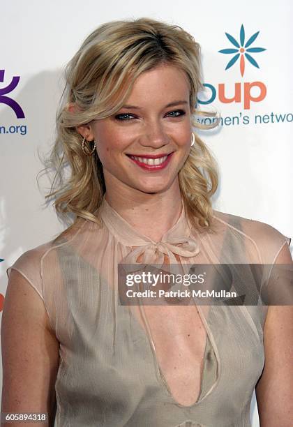 Amy Smart attends Step Up Women's Network Inspiration Awards sponsored by Escada - Arrivals at Beverly Hills Hilton on April 27, 2006.