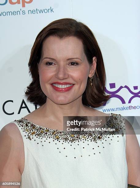 Geena Davis attends Step Up Women's Network Inspiration Awards sponsored by Escada - Arrivals at Beverly Hills Hilton on April 27, 2006.