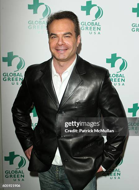 Eric Schiffer attends Global Green USA Hosts it's 10th Annual Green Cross Millennium Awards at The Beverly Hills Hotel on April 1, 2006 in Beverly...