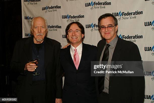 Robert Altman, Larry Aidem and Garry Trudeau attend UJA-Federation of New York Honors Larry Aidem at The Supper Club on April 26, 2006 in New York...