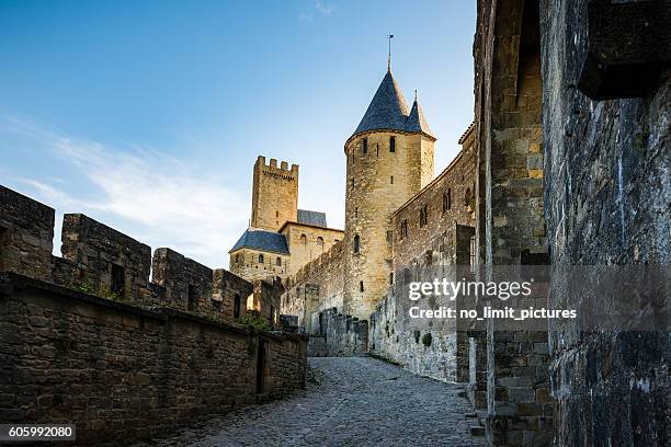 castelo carcasonne - carcassonne imagens e fotografias de stock