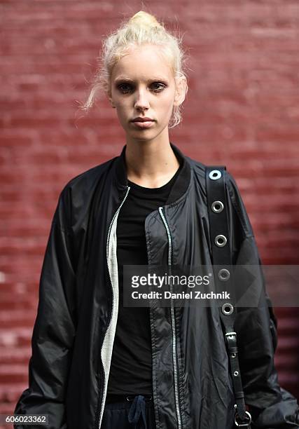 Jessie Bloemendaal is seen outside the Marc Jacobs show during New York Fashion Week Spring 2017 on September 15, 2016 in New York City.