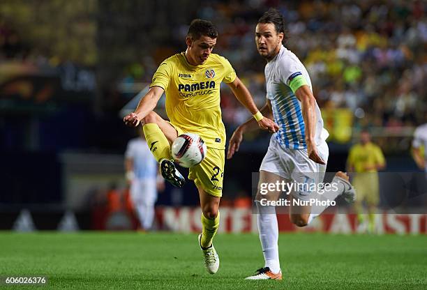 Rafael Santos Borre of Villarreal CF during the UEFA Europa League match at Estadio El Madrigal, Villarreal on september 15, 2016.