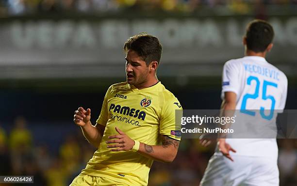 Alexandre Pato of Villarreal CF laments during the UEFA Europa League match at Estadio El Madrigal, Villarreal on september 15, 2016.