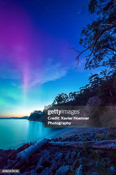 boronia's magical light show - 1st shot of the evening - southern lights ストックフォトと画像