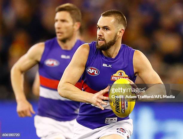 Matthew Suckling of the Bulldogs in action during the 2016 AFL Second Semi Final match between the Hawthorn Hawks and the Western Bulldogs at the...