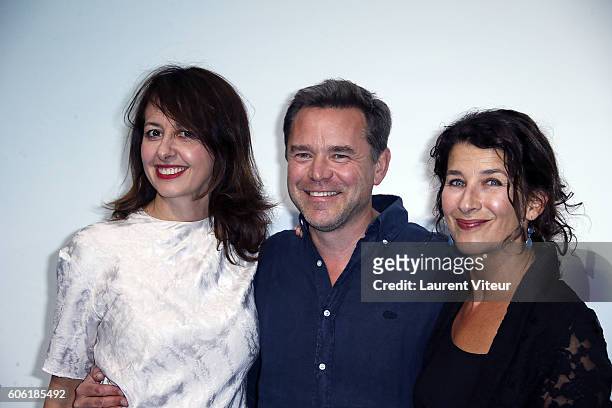 Actress Valerie Bonneton, Actor Guillaume de Tonquedec and Actress Isabelle Gelinas attend the 'Tuer un Homme' Photocall during the 18th Festival of...