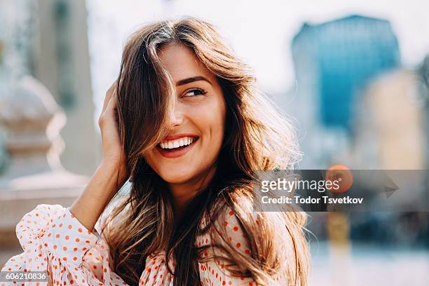 happy woman - alluring bildbanksfoton och bilder