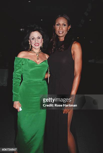Model Beverly Johnson with actress Nikki Haskell at the 5th anniversary party for 'Mirabella' magazine in New York City, 20th June 1994.