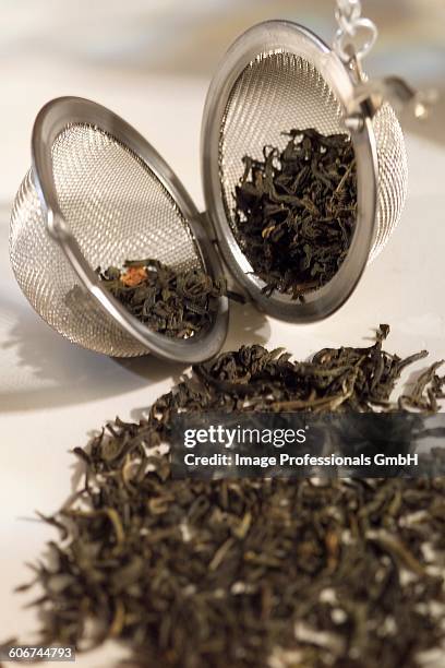 Making Tea Diffusion Tea Diffuser Photos and Premium High Res Pictures - Getty Images