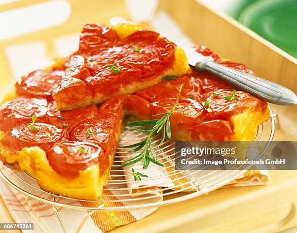 tomato and rosemary tatin tart - tarte tartin stock pictures, royalty-free photos & images