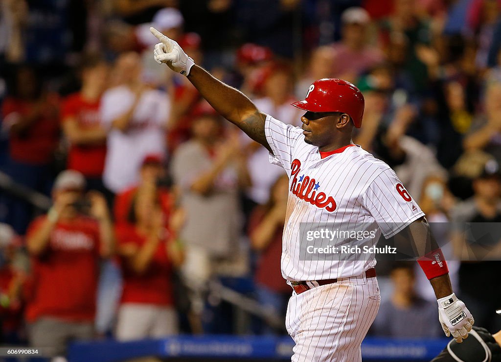 Miami Marlins v Philadelphia Phillies