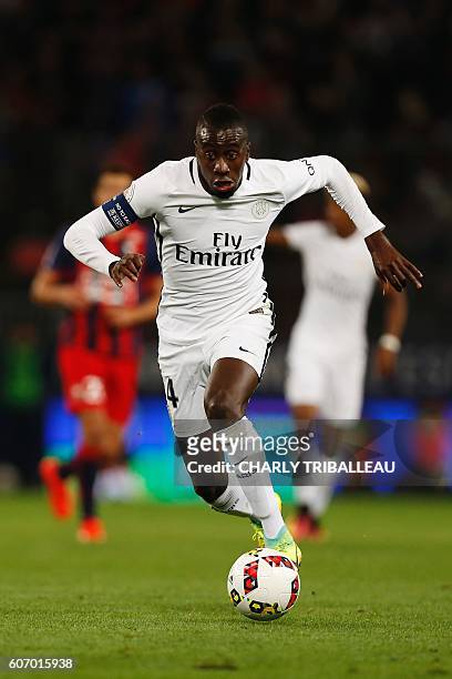 Paris Saint-Germain's French midfielder Blaise Matuidi controls the ball during the French L1 football match between Caen and Paris , on September...