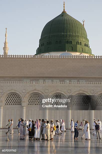 Muslim pilgrims visit the Masjid al-Nabawi , where the tomb of Prophet Mohammad is located, after their duty of pilgrimage, in Medina, Saudi Arabia...