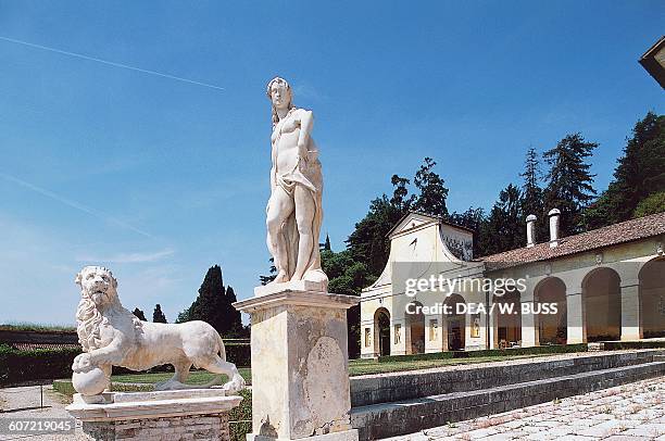Statues in front of Villa Barbaro, 1554-1560, by Andrea Palladio , Maser, Veneto. Italy, 16th century.