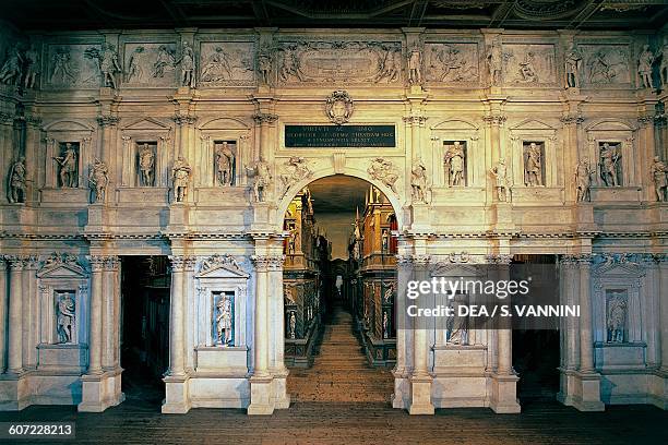 Proscenium Rennaissance Proscenium Photos and Premium High Res Pictures - Getty Images