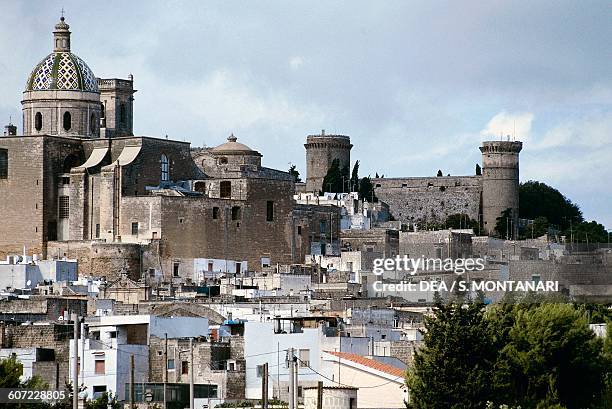 Oria Cathedral Photos et images de collection Getty Images