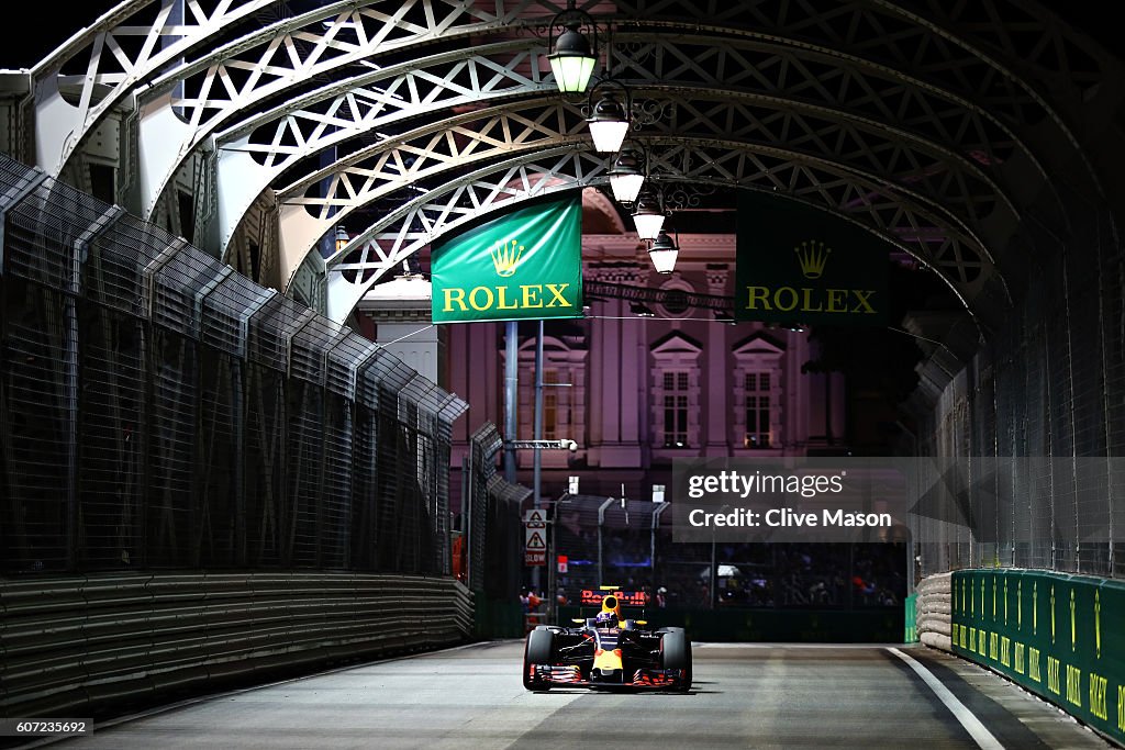 F1 Grand Prix of Singapore - Qualifying