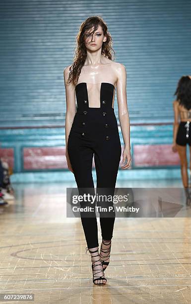 Model walks the runway at the Julien Macdonald show during London Fashion Week Spring/Summer collections 2017 at Seymore Leisure Centre on September...