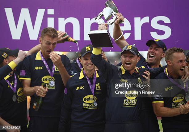 Warwickshire celebrate their win during the Royal London one-day cup final between Warwickshire and Surrey at Lord's Cricket Ground on September 17,...