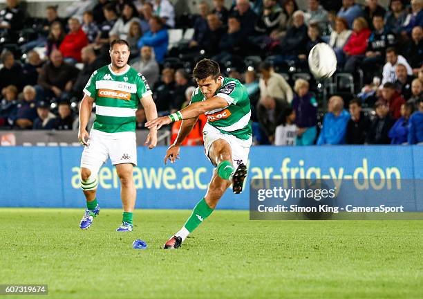 Tommaso Allan of Benetton Treviso kicks a penalty during the Guinness PRO12 Round 3 match between Ospreys and Benetton Rugby Treviso at Liberty...