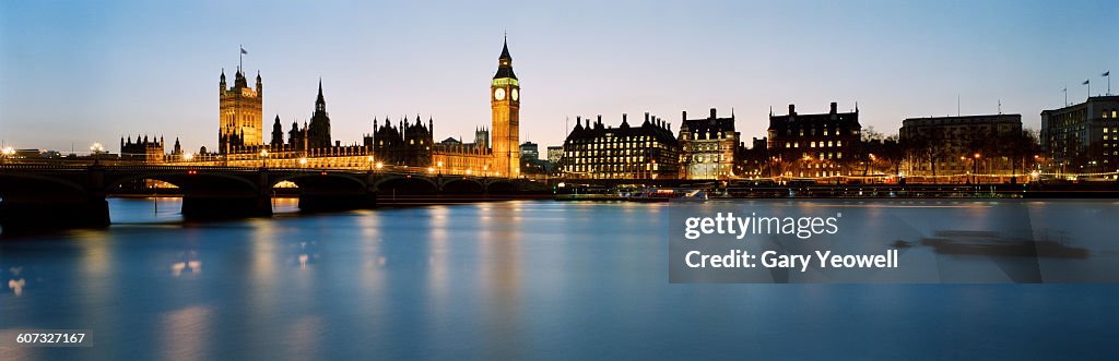 Big Ben and Houses of Parliament at dusk