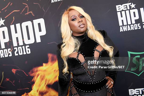 Remy Ma attends the BET Hip Hop Awards 2016 Green Carpet at Cobb Energy Performing Arts Center on September 17, 2016 in Atlanta, Georgia.