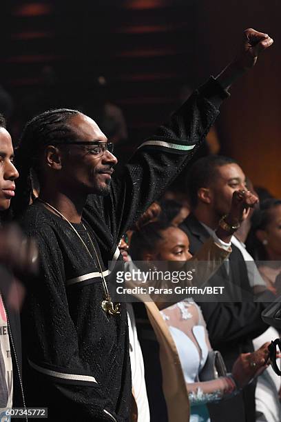 Snoop Dogg performs onstage during the 2016 BET Hip Hop Awards at Cobb Energy Performing Arts Center on September 17, 2016 in Atlanta, Georgia.